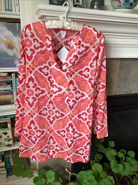Echo Coral and White Patterned V-Neck Tunic